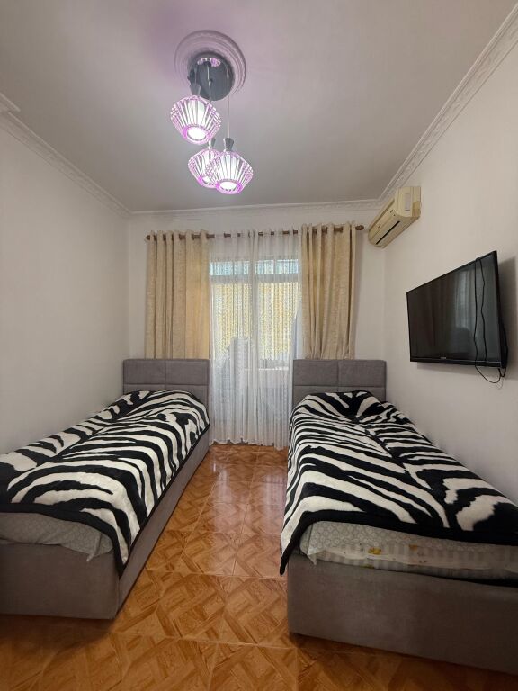 🏠Shitet Apartament 2+1 📍Myslym Shyr  🏢Kati i 4, pa ashensor 📐Sip. 72m2 💶 Çmimi : 210.000€, Dokumentacion i rregullt hipotekor