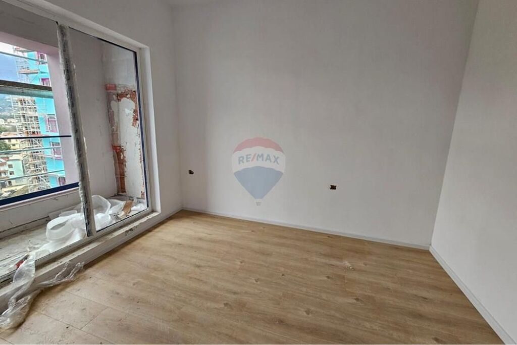Apartment 1+1 for sale in Ali Dem, at the Kadiu complex!