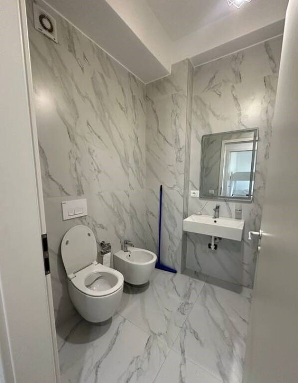 Qira, Apartament 2+1+2 me Post Parkimi|Rezidenca Kaimi