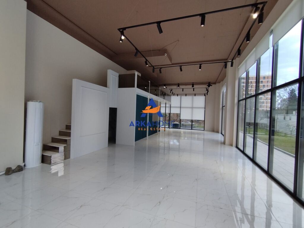 BUSINESS PREMISES FOR RENT 120M2 "FIORE DI BOSKO" 12000 LEKE