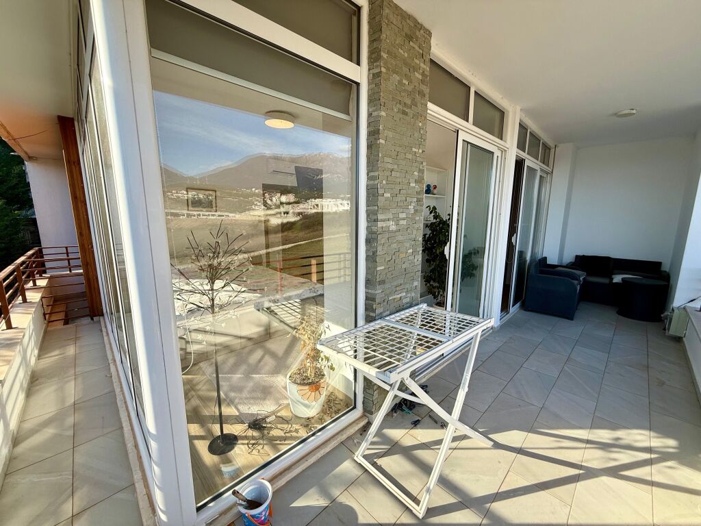 📣 VILLA SUPER IN AFFITTO 📍 Vicino al Lago di Farka ✨