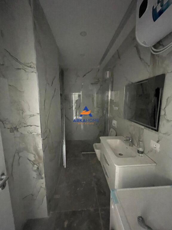 APPARTAMENTO IN AFFITTO 1+1+BALCONE "ZOGU I ZI" 1000 EURO
