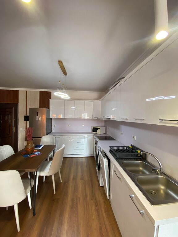 2+1/In affitto📍Myslym Shyri 📌700€ lordo