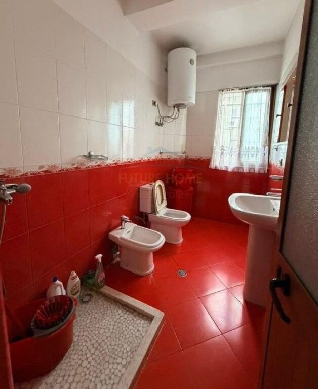 Qera, Shtepi Private ,Don Bosko