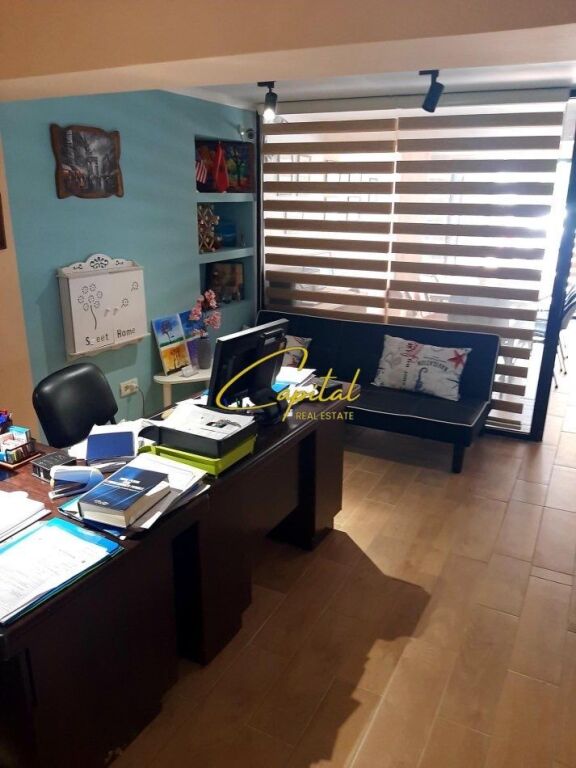 SHITET AMBIENT BIZNESI 41 M2 MYSLYM SHYRI 105.000 EURO