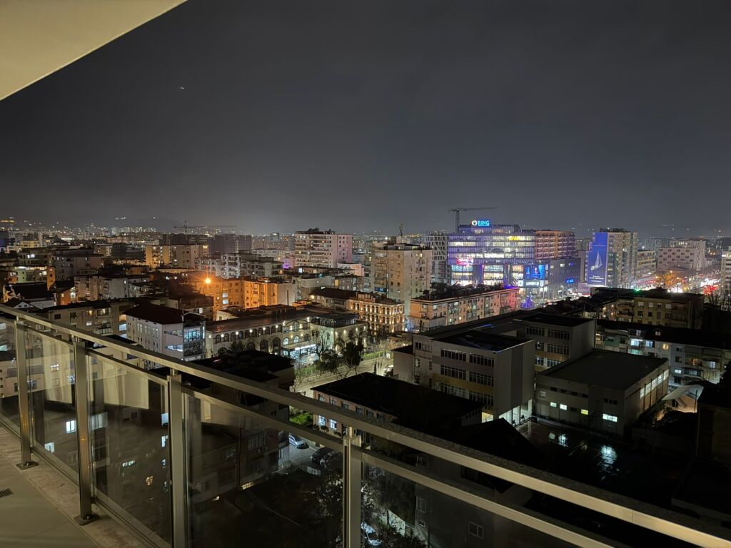 🏙️ JEPET ME QIRA | APARTAMENT 2+1 | Golden Tower
