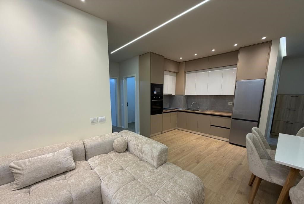 Apartament Modern 2+1+2 për Qira – Godina Siri 2, Rruga Siri Kodra