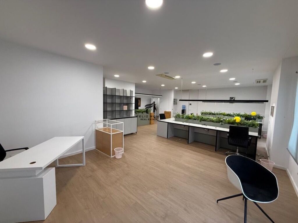 UFFICIO IN AFFITTO 180 M2 DELIORGJI 250.000 LEKE