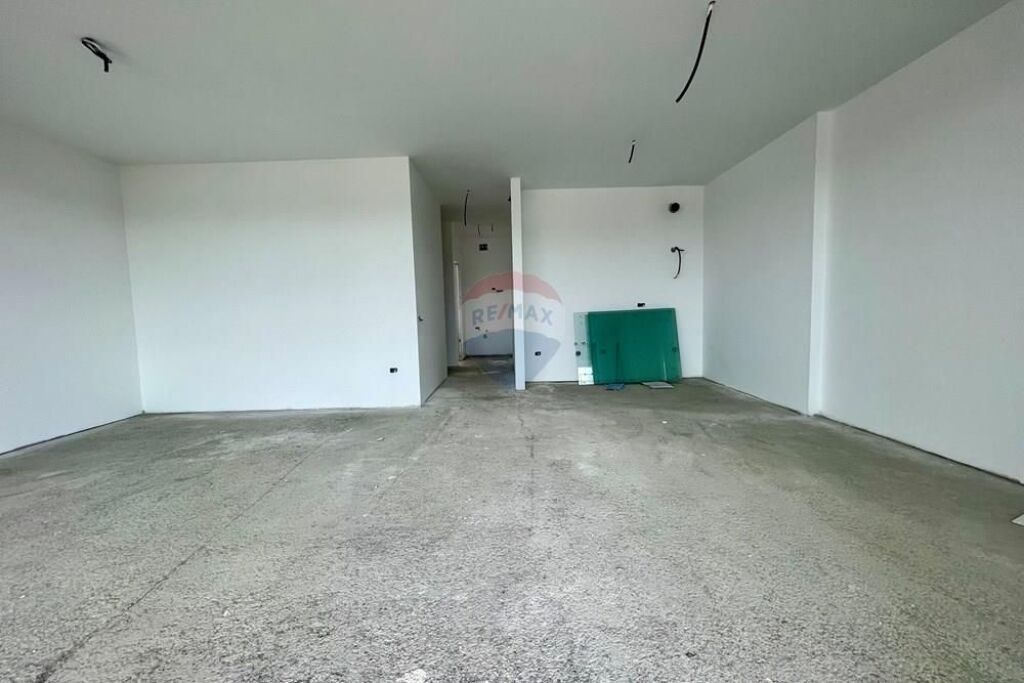 Appartamento - In Vendita - Via Vilave, Tirana(ID: 530181053-697)