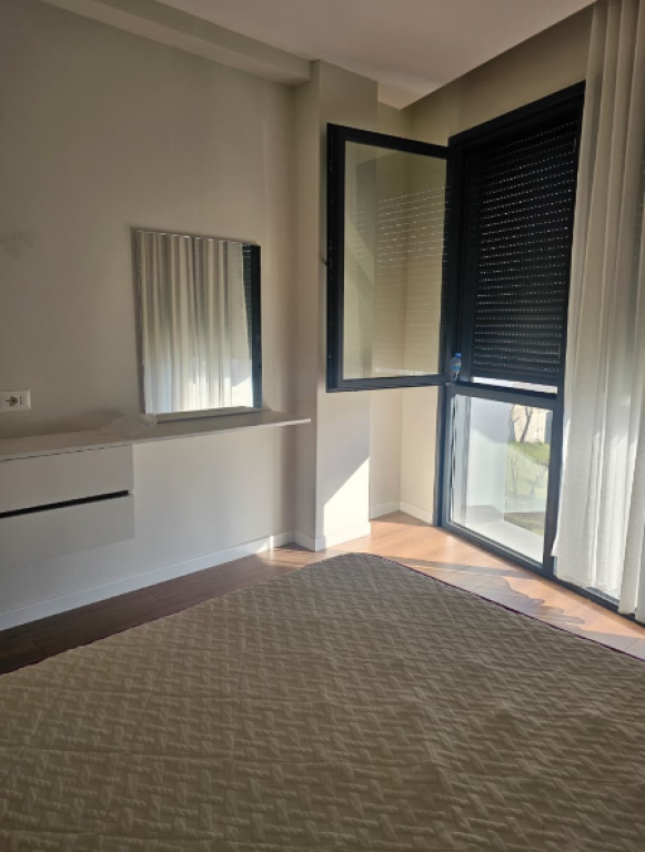 🏡 Jepet me Qira Apartament 1+1 – te Liqeni i Thatë