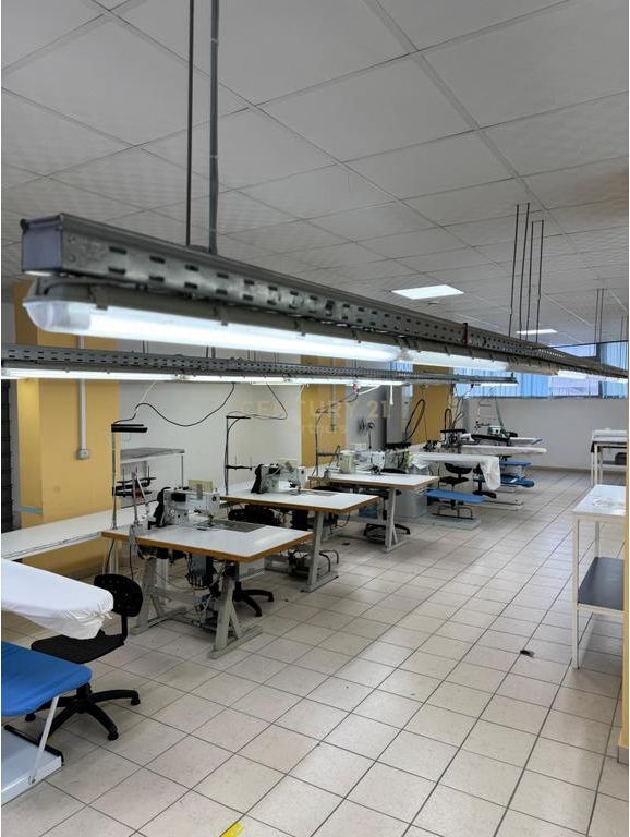 FACTORY FOR RENT FOR GARMENT SEWING/CONFECTION IN DURRES