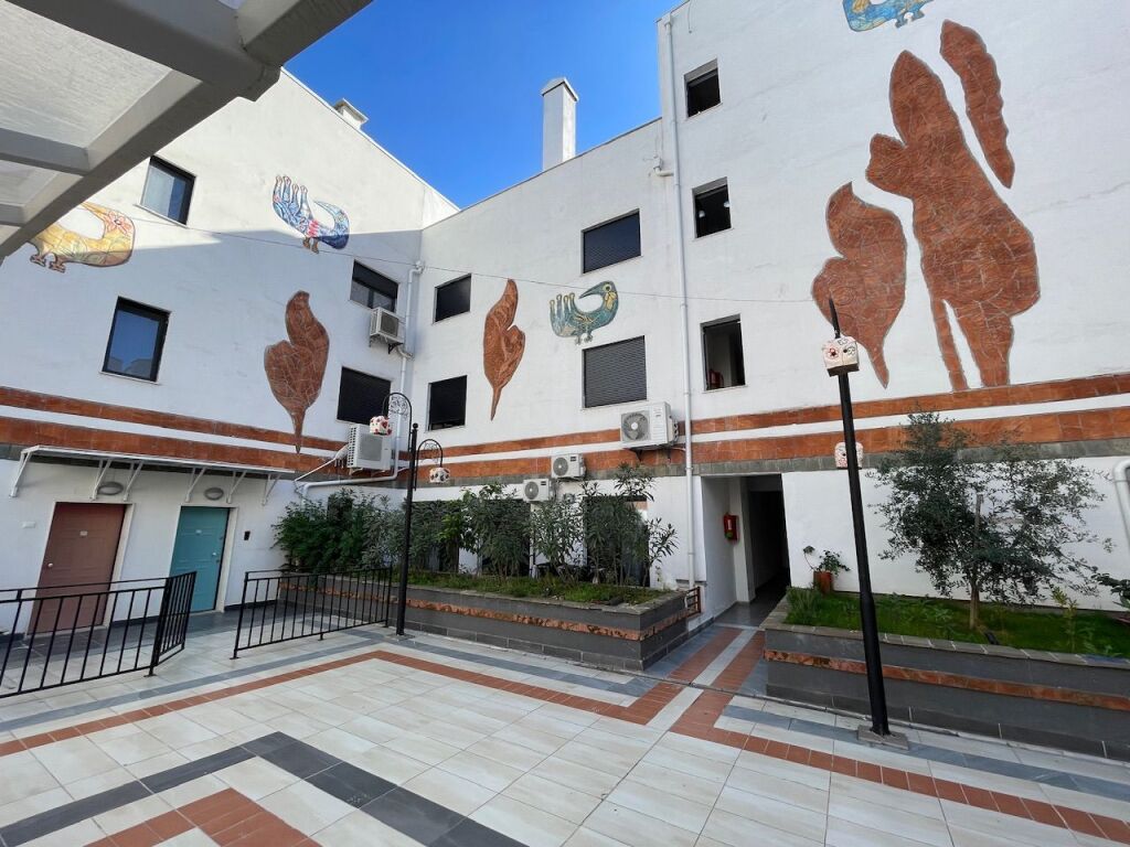 Office for rent in the Residence "Kodra e Diellit"