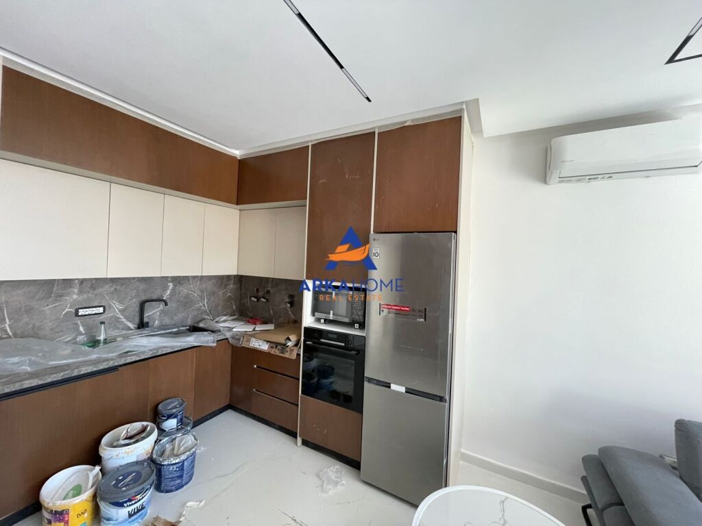 APPARTAMENTO IN AFFITTO 1+1+BALCONE "ZOGU I ZI" 1000 EURO
