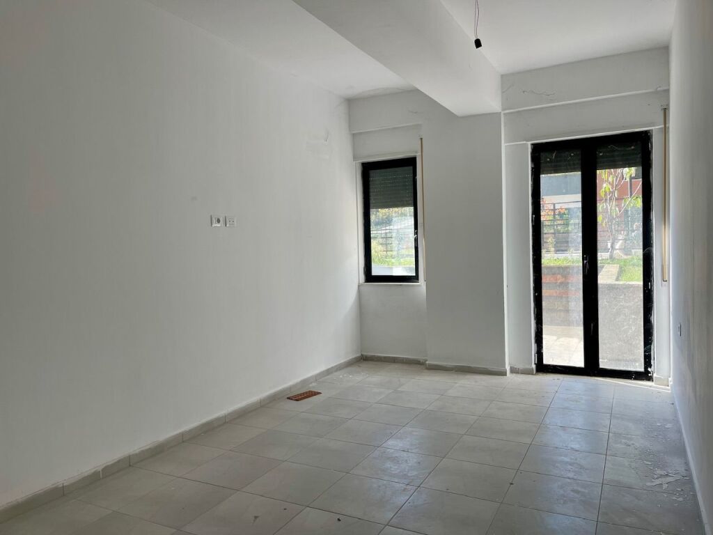 Office for rent in the Residence "Kodra e Diellit"