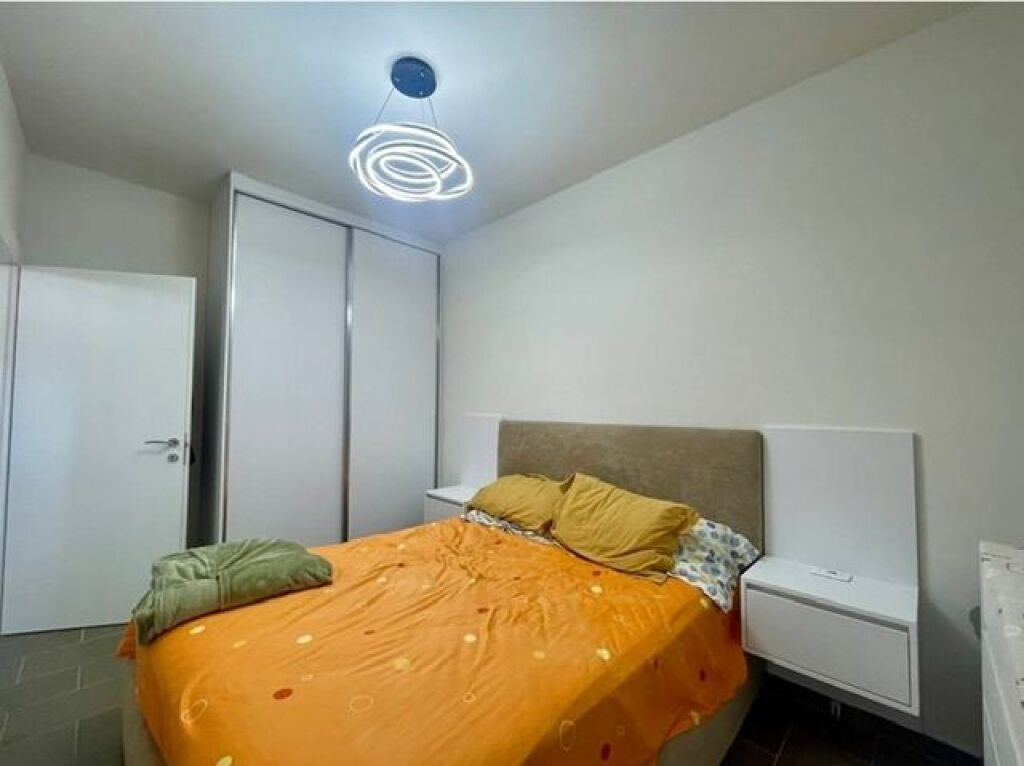 Apartment 1+1 I sapo mobiluar Te Golden parku me 500€