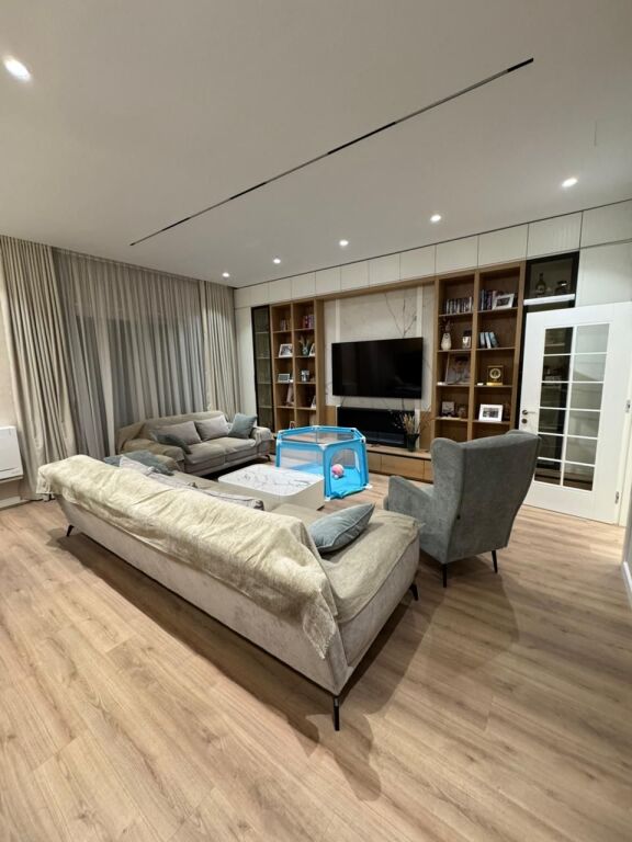 Appartamento in affitto 3+1+2+parcheggio+deposito presso Residenza 3D