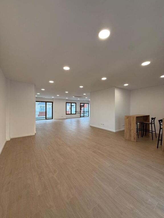 UFFICIO IN AFFITTO 180 M2 DELIORGJI 250.000 LEKE