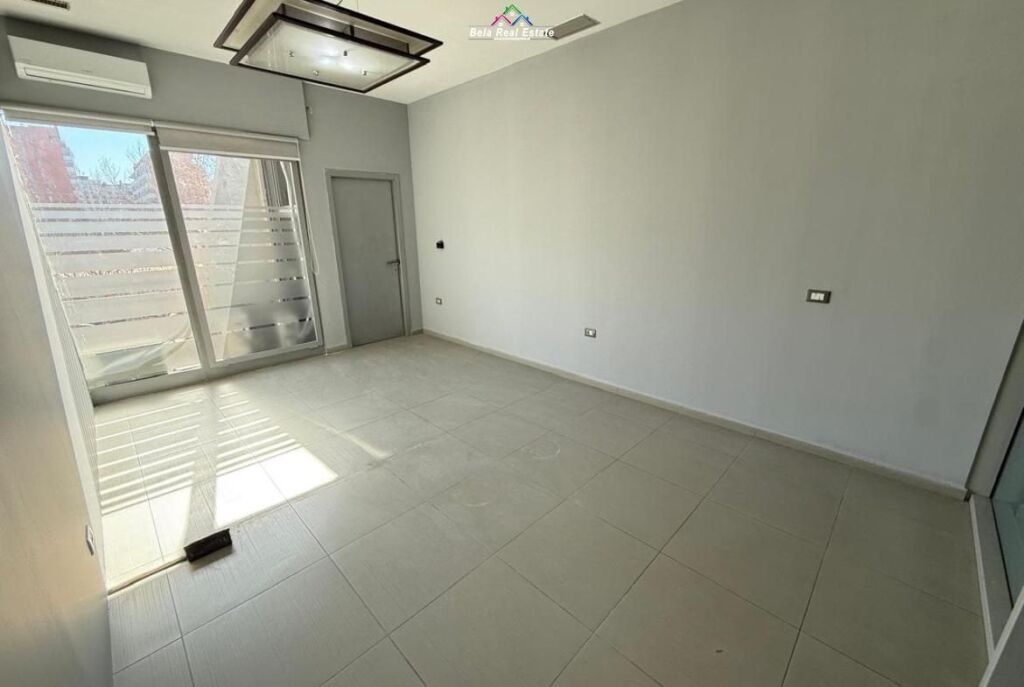 Zyre me qera tek Rruga e Kavajes (ID BZ2800) Tirane