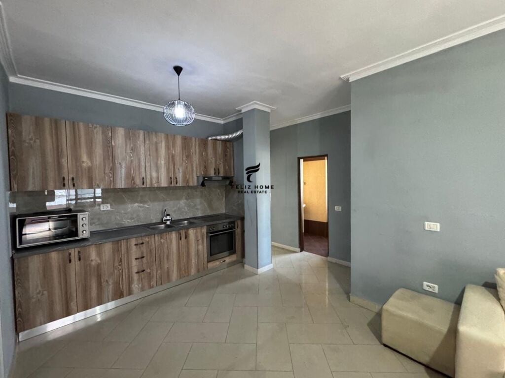 APARTAMENT ME QERA 2+1 ASTIR 50.000 LEKE