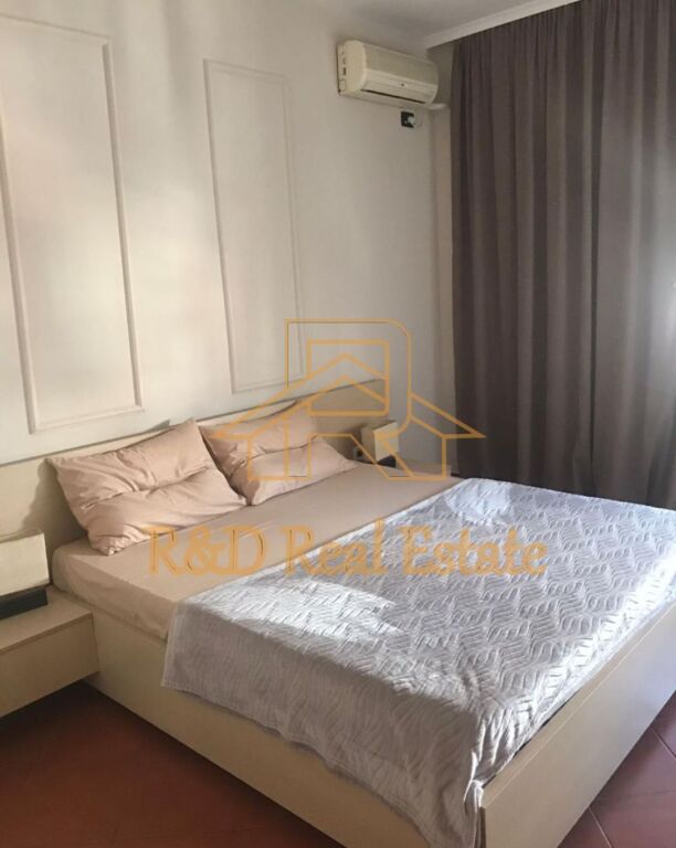 Jepet me qira apartament 2+1 Petro Nini