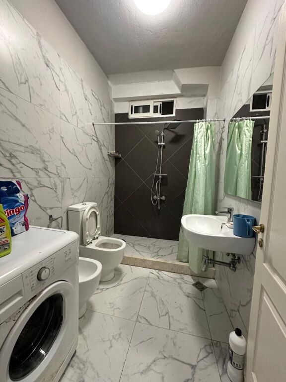 Mine Peza Street, near the Tirana Prosecutor's Office, apartment for rent, 3+1+2, furnished. 70,000 Lek  