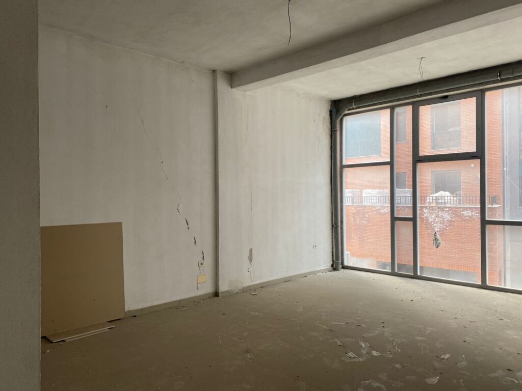 For sale, Premises, Paskuqan, Tirane Empire64735