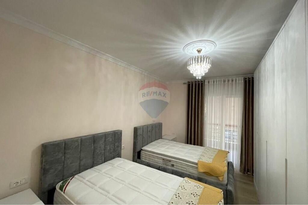 Apartament 2+1+2+ Post Parkimi Liqeni i Thatë