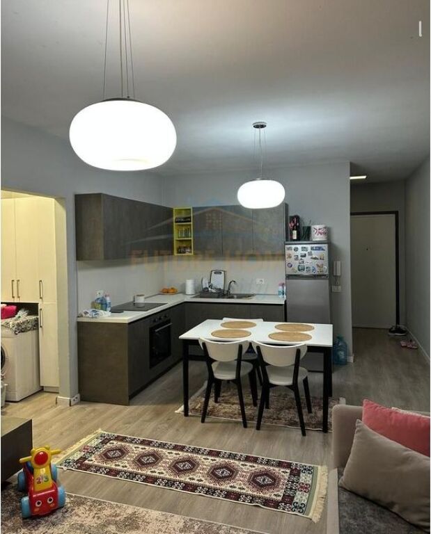 JEPET ME QERA APARTAMENT 1+1 FUSHA E AVIACIONIT