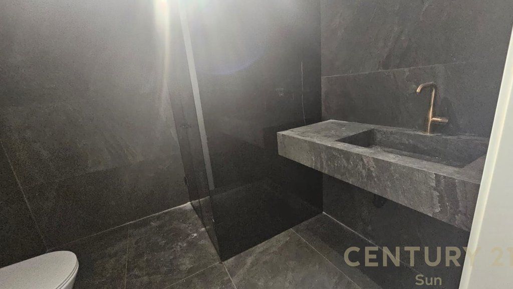 Apartament luksoz 3+1+2+2 Poste Parkimi per shitje tek Rezidenca Lake View