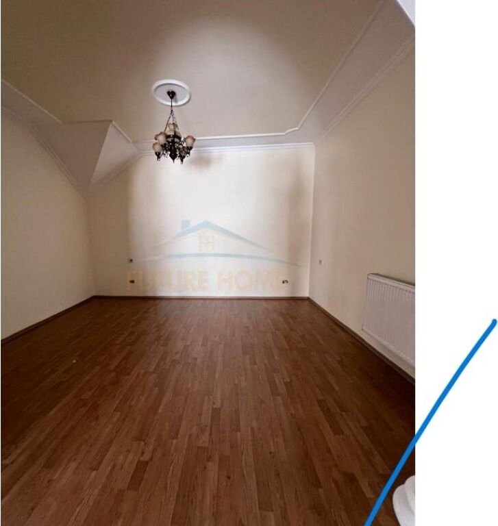 Qera, Duplex për Zyra, Blloku, Tiranë