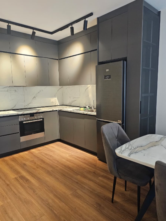 🏡 Jepet me Qira Apartament 1+1 – te Liqeni i Thatë