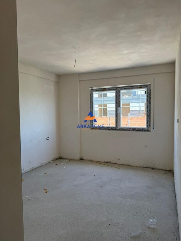 VENDESI APPARTAMENTO 2+1+ BALCONE "NUOVO BOULEVARD" 161.646 EURO