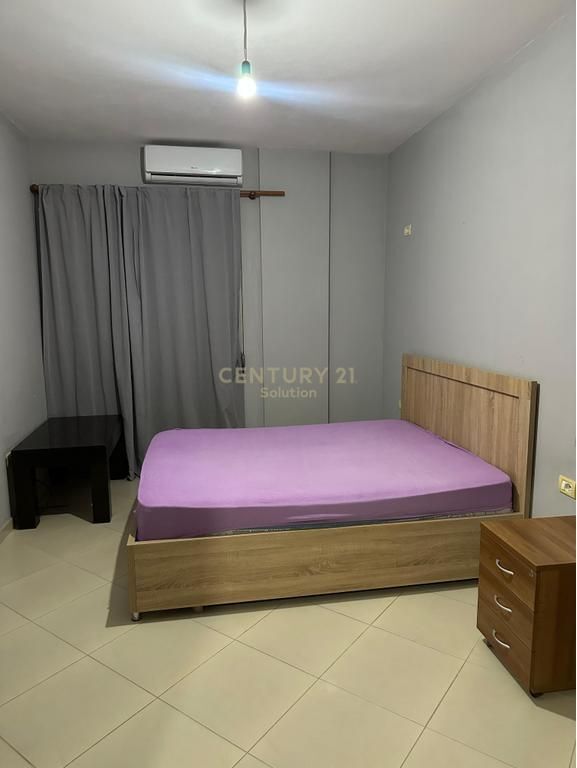JAPIM ME QIRA APARTAMENT 1+1 NE SELITE