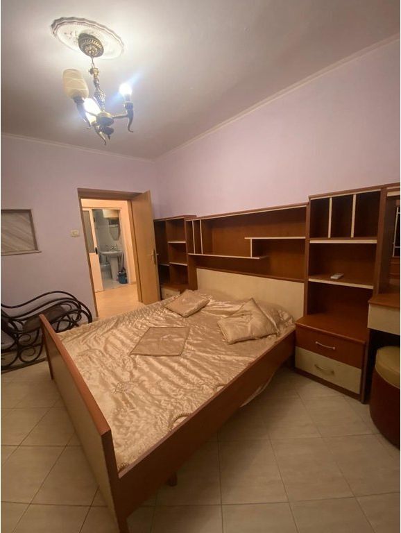APARTAMENT 3+1+2 ME QIRA – Rruga Sami Frashëri, Pranë Art Turbina
