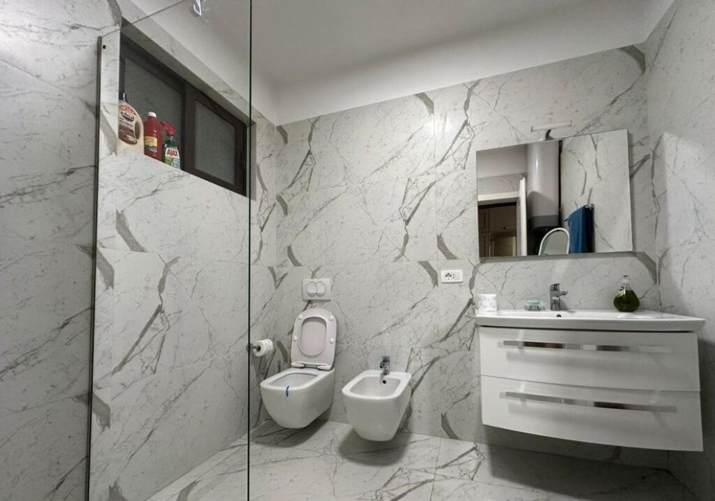 Apartment 2+1+2 For Rent In Bllok!