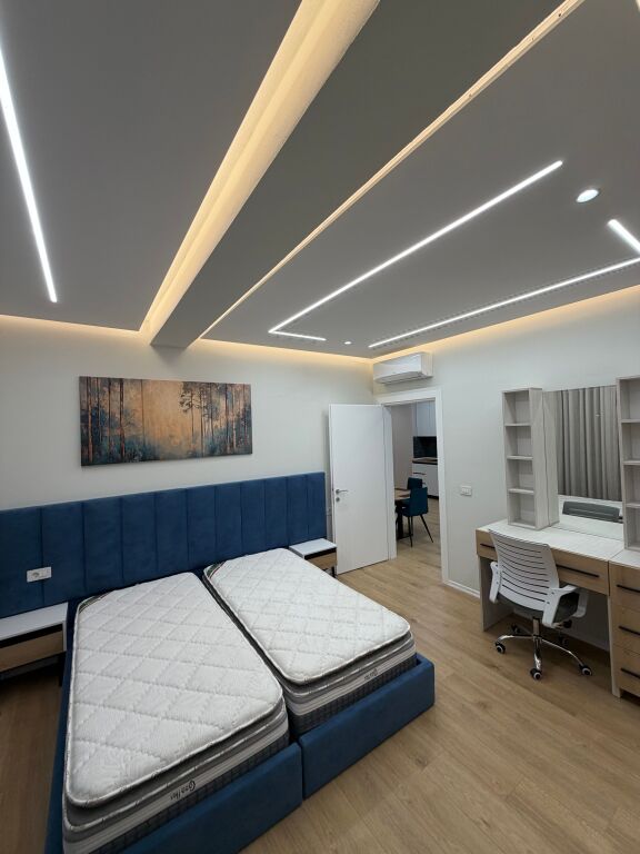 Apartament 2+1 tek rezidenca "Golden Gower" ne rrugen "Mine Peza"