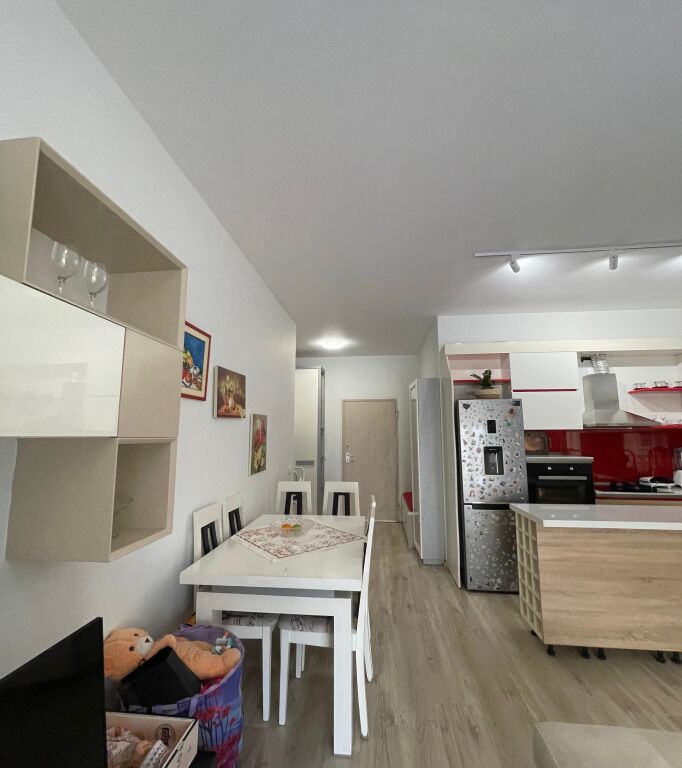 Jepet apartament 1+1 me qera te kopshti zoologjik