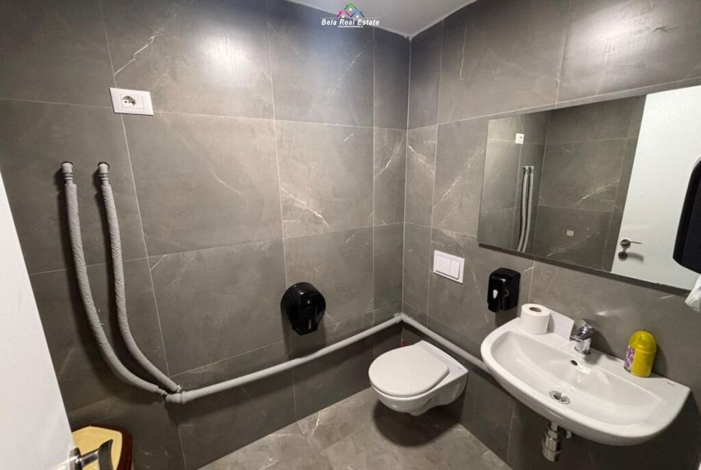 Office For Rent at Pharmacy 10 (ID BZ2129) Tirana