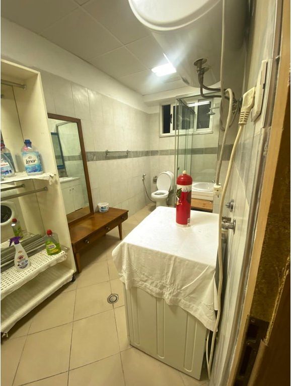 JEPET ME QIRA APARTAMENT 3+1+2 TEK RRUGA SAMI FRASHERI