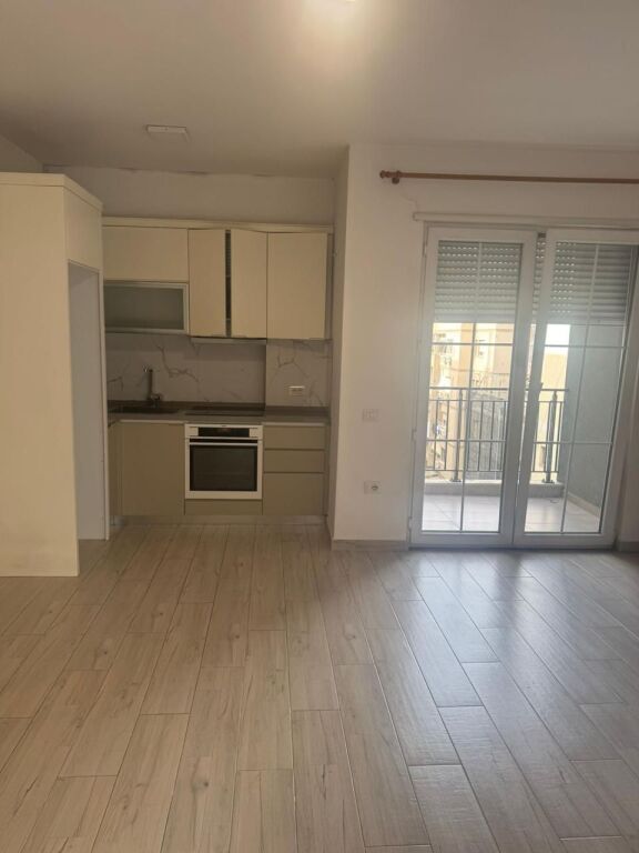 In Affitto – Appartamento 1+1 vicino a 5 Maji !
