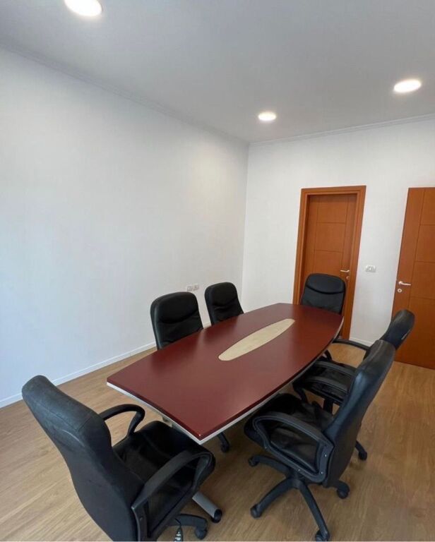 UFFICIO IN AFFITTO 100 M2 DELIORGJI 150.000 LEKE