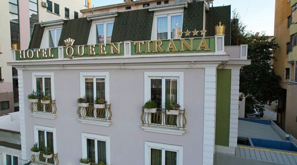 APPARTAMENTO IN VENDITA 2+1+2 AL SOPRALLUOGO DEL COMUNE PARISIT