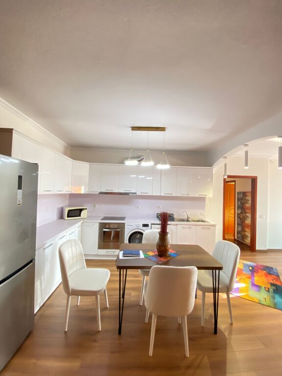 2+1/In affitto📍Myslym Shyri 📌700€ lordo