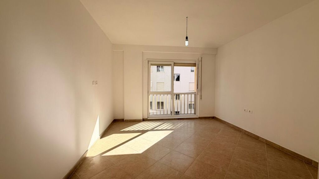 🏡 SHITET APARTAMENT 2+1 — Selitë 3D