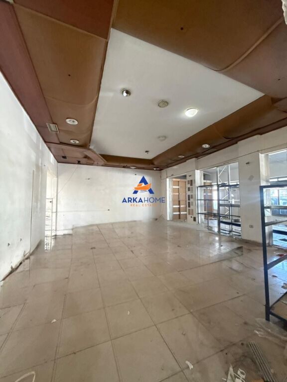 WAREHOUSE FOR RENT 300M2 "AT AMERICAN HOSPITAL 3" 120000 LEKE