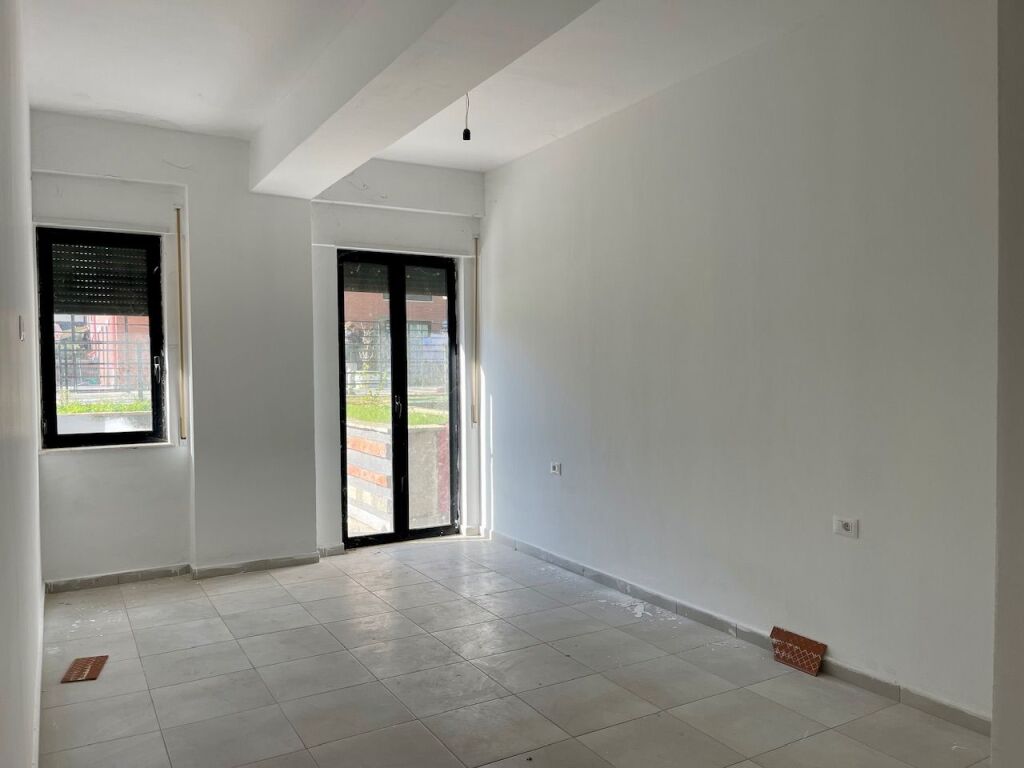 Office for rent in the Residence "Kodra e Diellit"