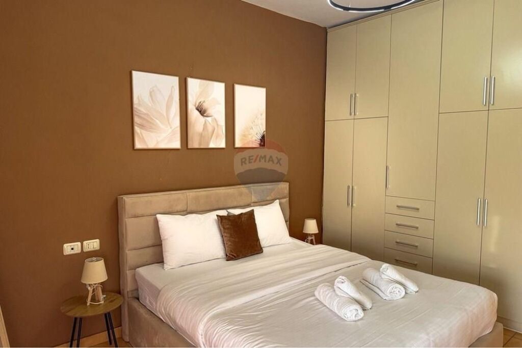 Apartment 1+1 for rent at Barrikadave Street!