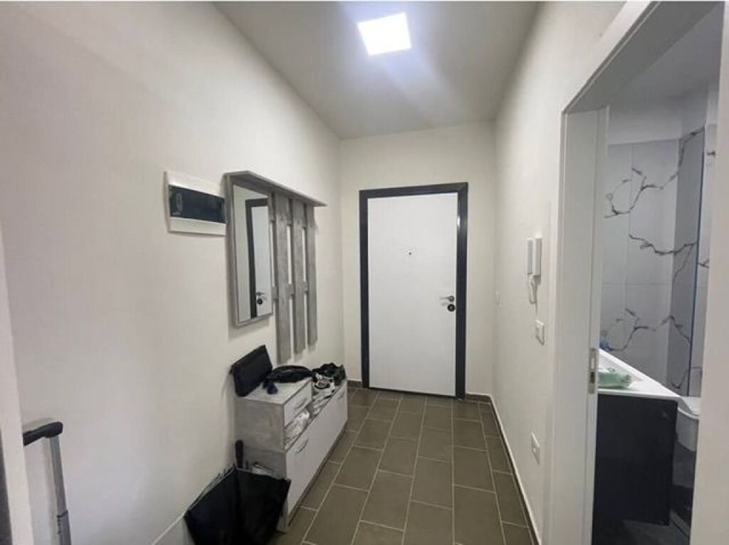 Apartment 1+1 I sapo mobiluar Te Golden parku me 500€