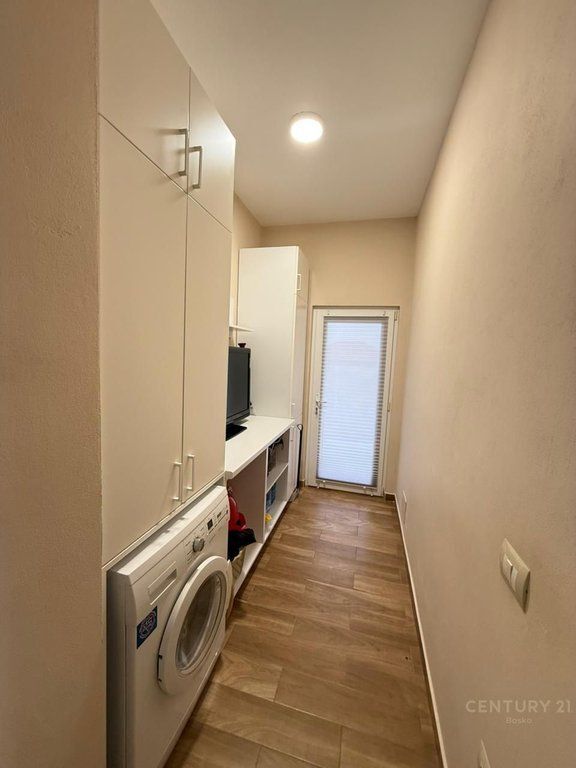 SUPER VILLA FOR RENT WITH GARDEN AND PARKING FOR 2 CARS