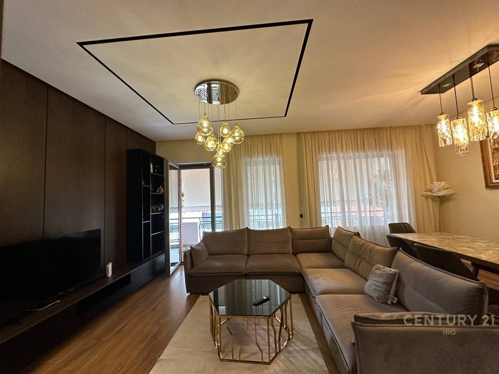 LUXURY APARTMENT 2+1+2 AT Delijorgji Complex